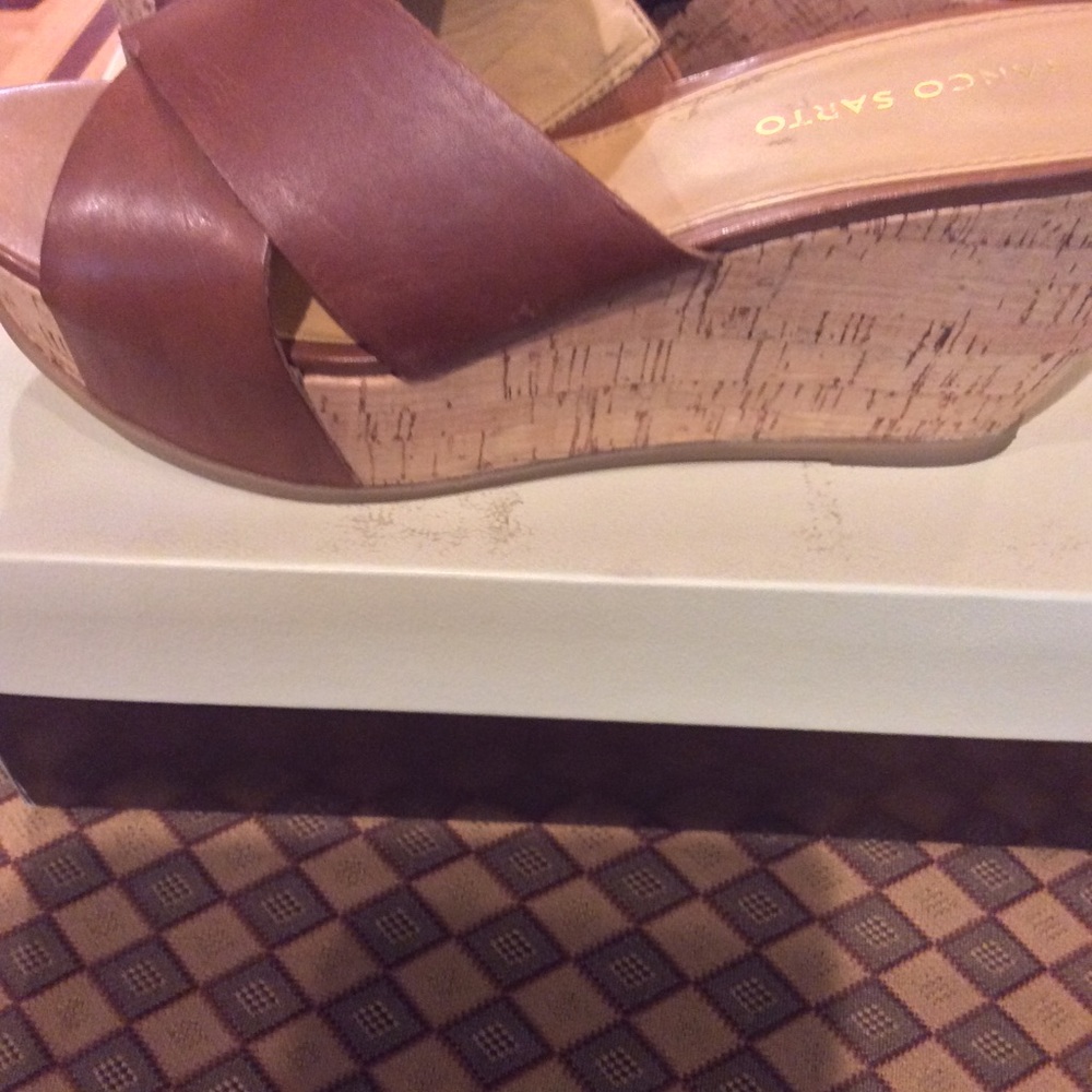🌺 Wedges - Picture 3 of 6
